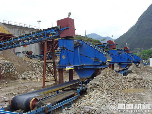 礦石震動篩機 礦石震動篩機